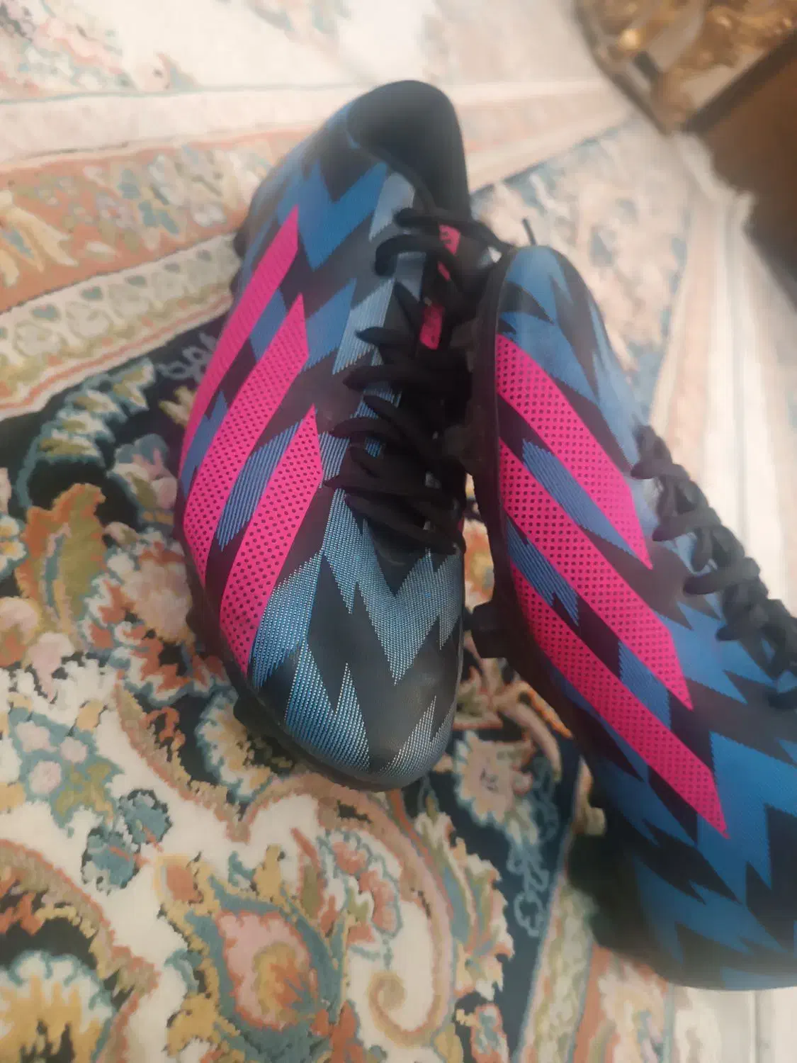 کفش چمنی ادیداس|کیف، کفش، کمربند|نجفآباد, یزدانشهر|دیوار