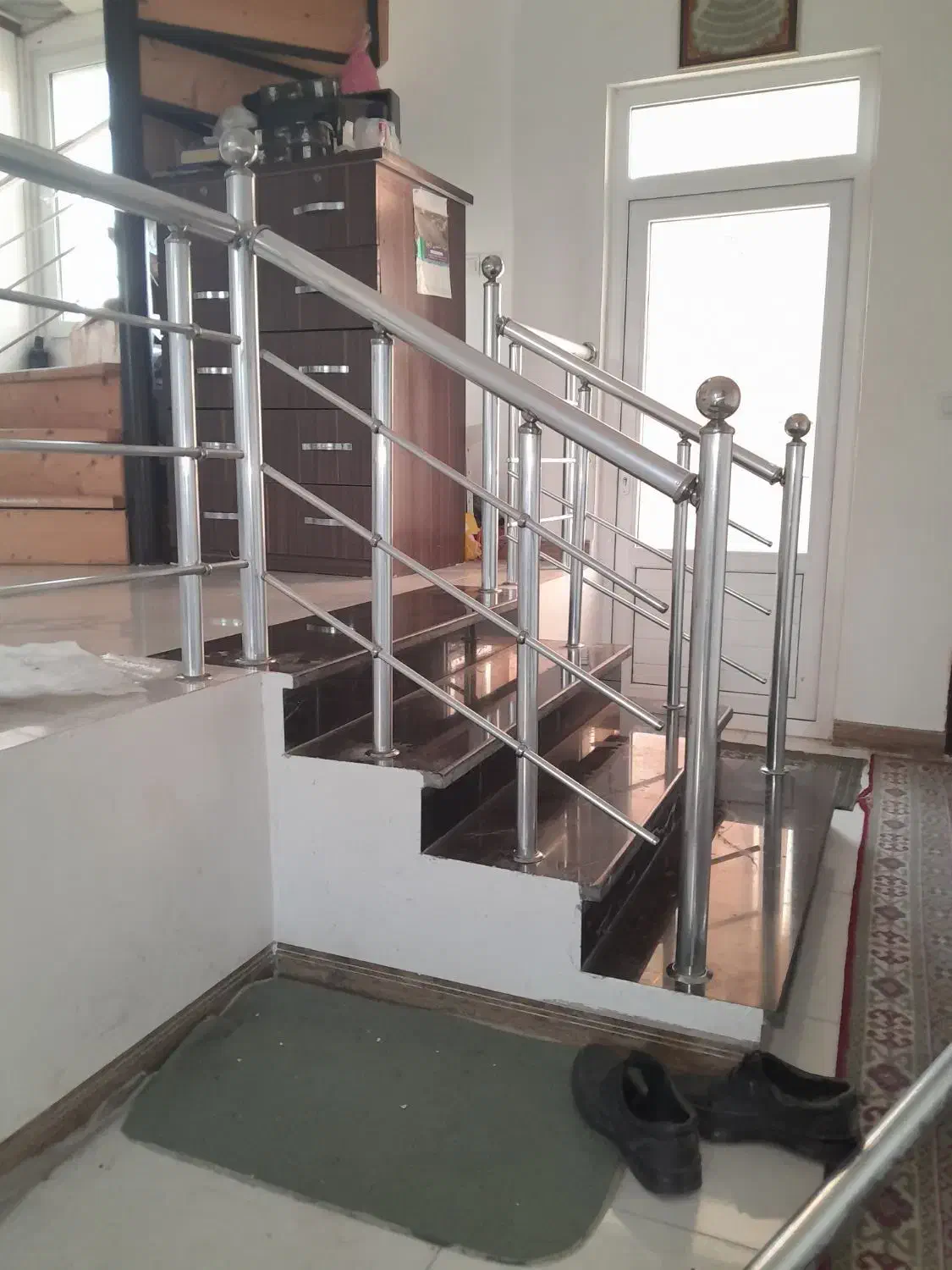 نرده استیل و آلمینیوم|خدمات پیشه و مهارت|رودسر, |دیوار