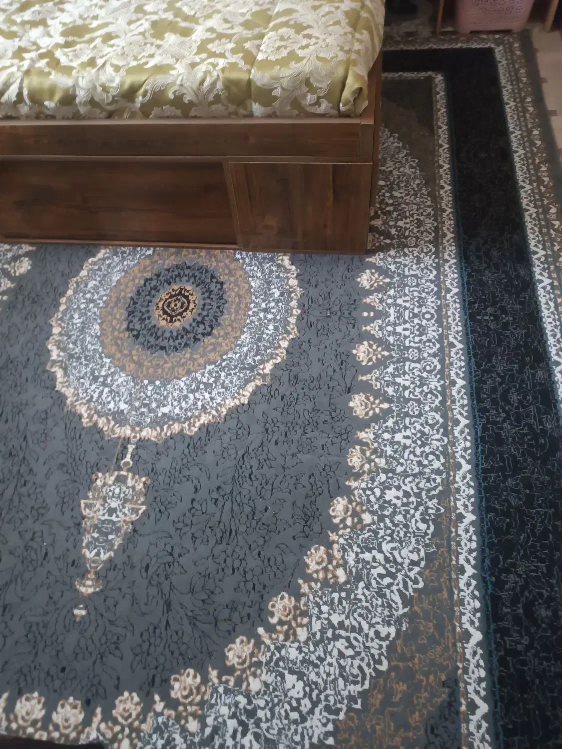 دوعدد فرش 9 متری|فرش|شهرکرد, |دیوار