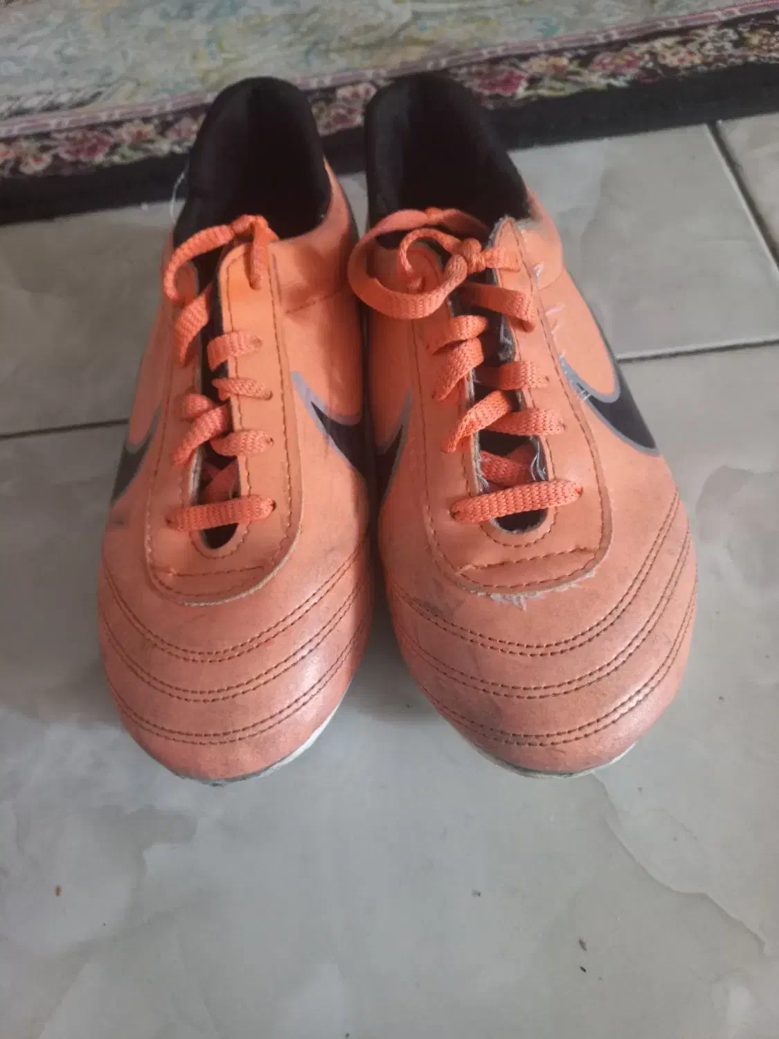 کفش چمن|کیف، کفش، کمربند|گرگان, |دیوار