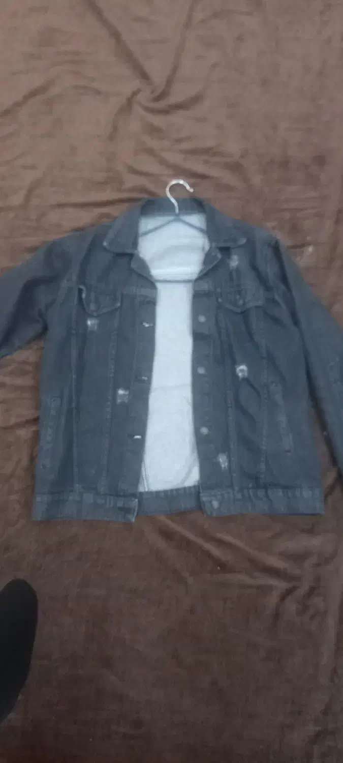 کت جین|لباس|اسلام‌شهر, مطهری|دیوار