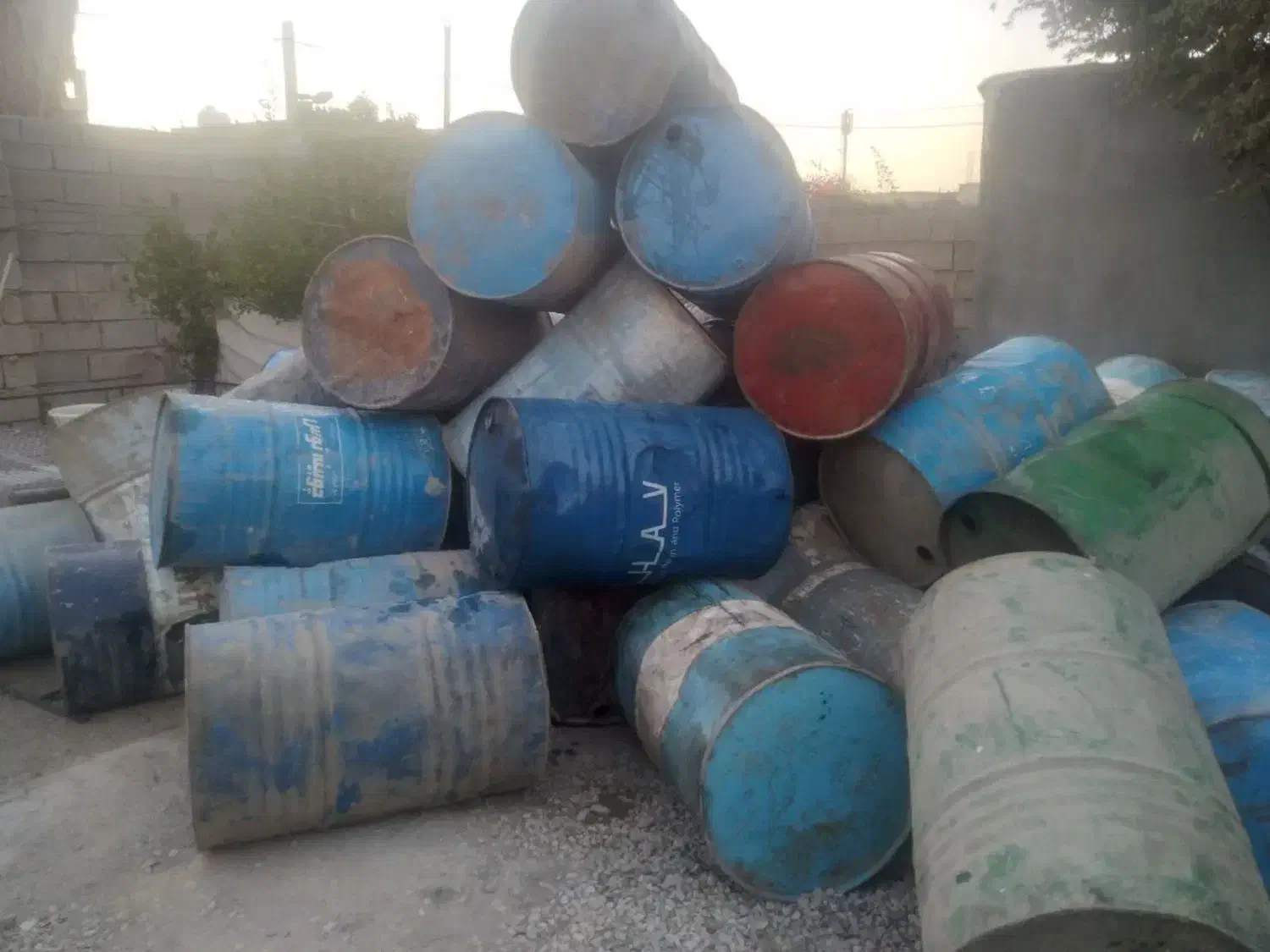 بشکه ۲۰۰ لیتری آهنی|خدمات پیشه و مهارت|دهدشت, |دیوار