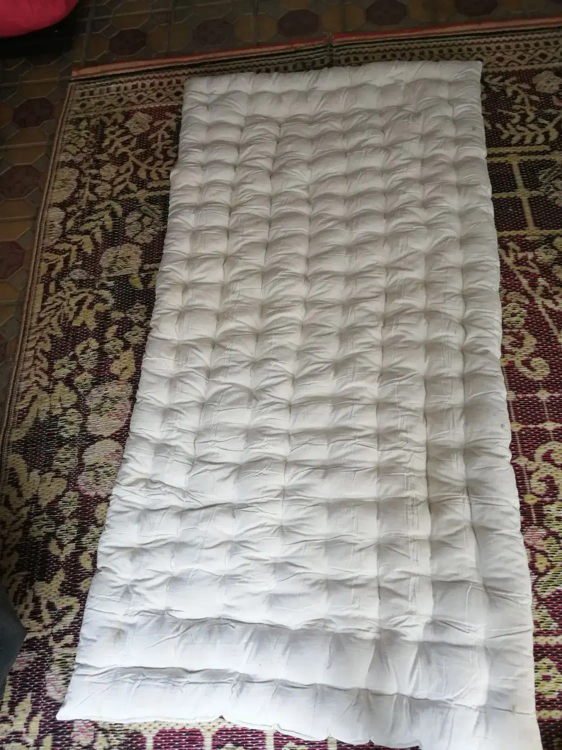 کارگاه تشک و لحاف|رختخواب، بالش، پتو|مهاباد (آذربایجان غربی), |دیوار