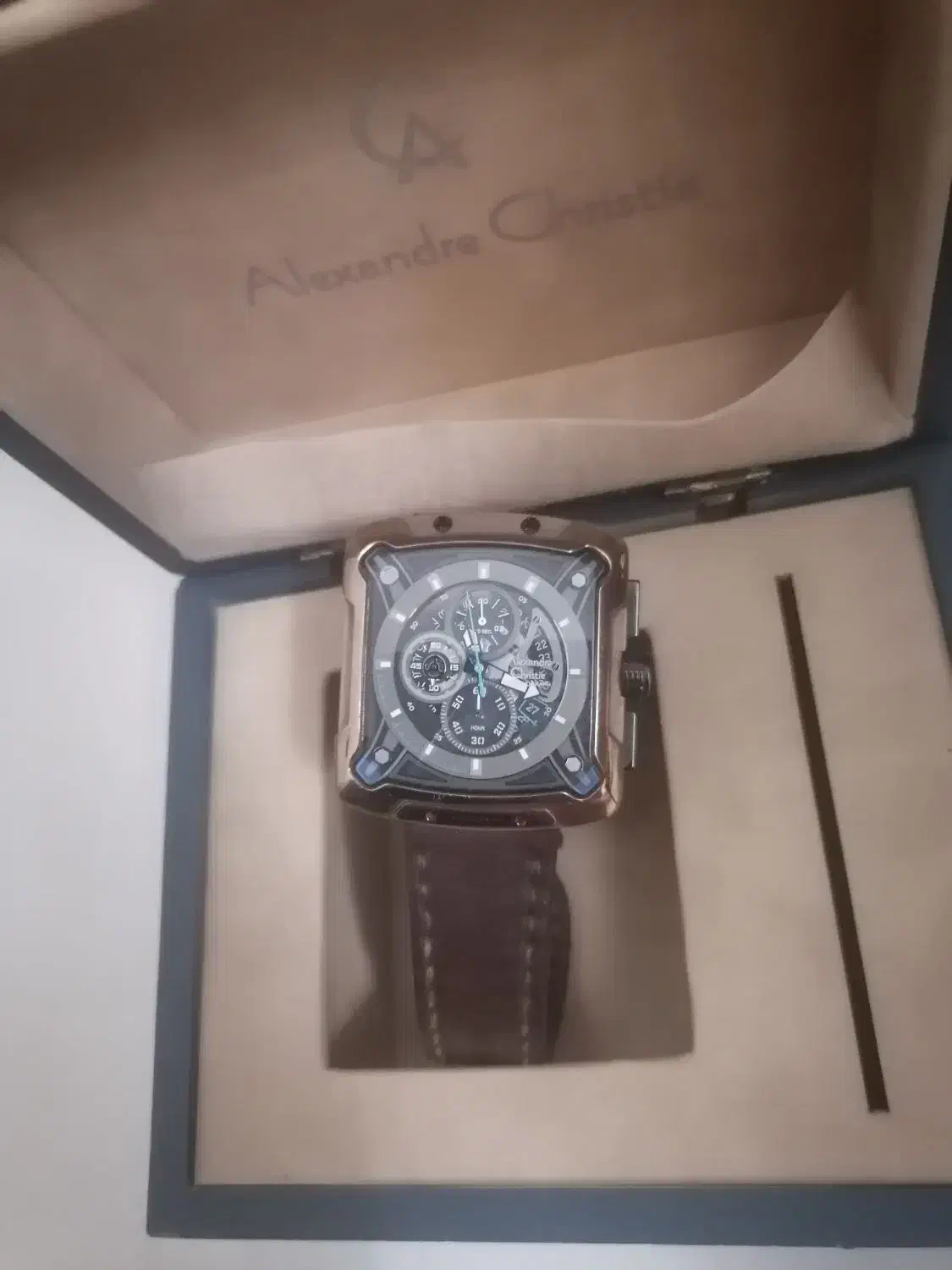 ساعت مچی مردانه|ساعت|تهران, شادآباد|دیوار