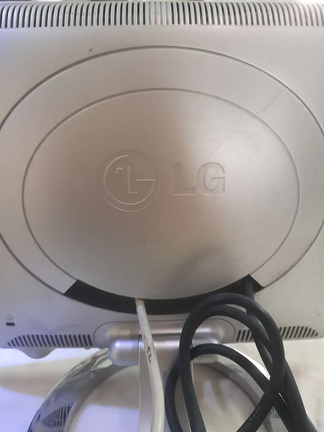 مانیتور LG|قطعات و لوازم جانبی رایانه|ورامین, ورامین|دیوار