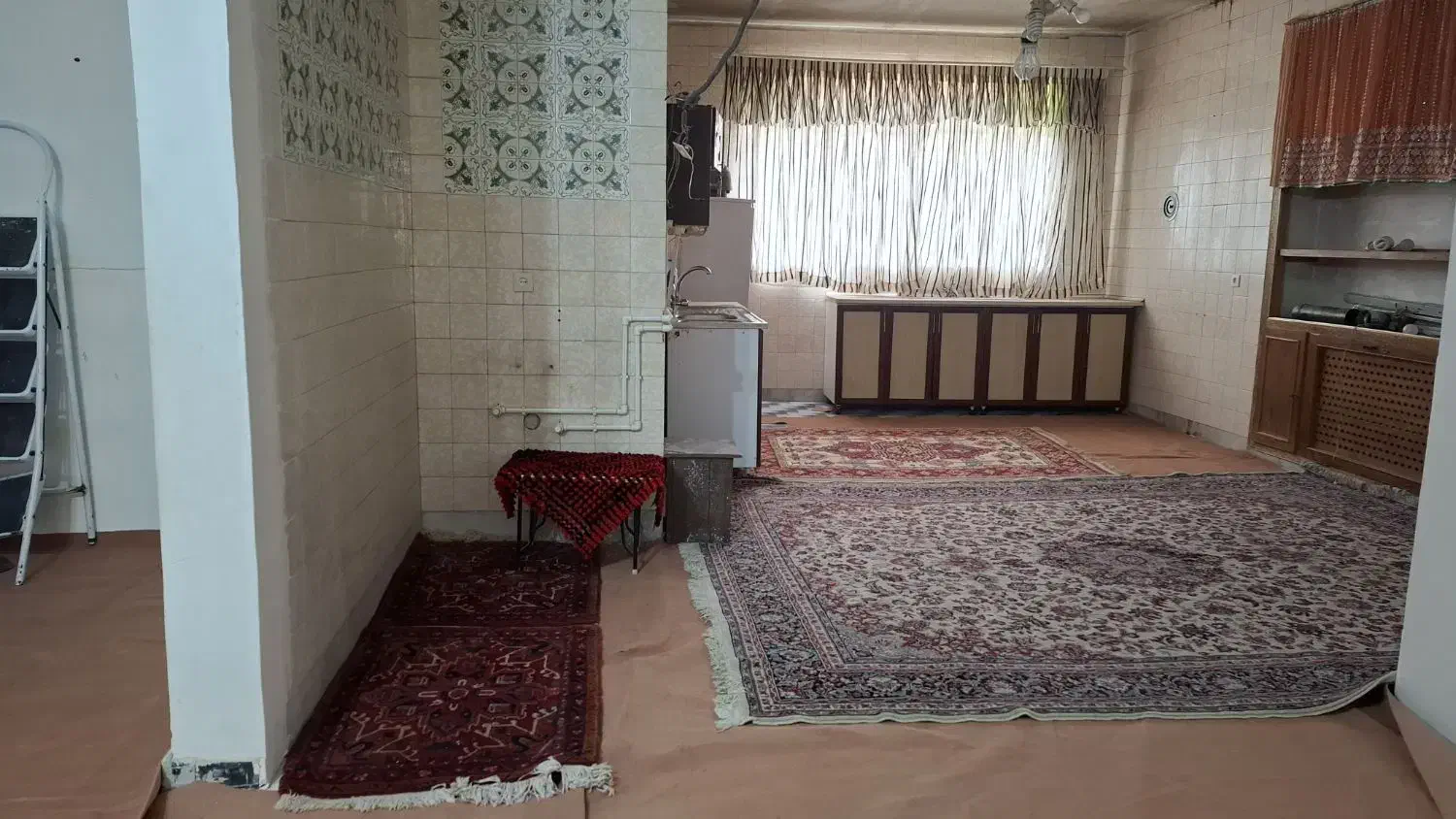 ساختمان اجاره مسکونی ،کارگاه تولیدی وخدماتی|اجارهٔ خانه و ویلا|بناب, |دیوار