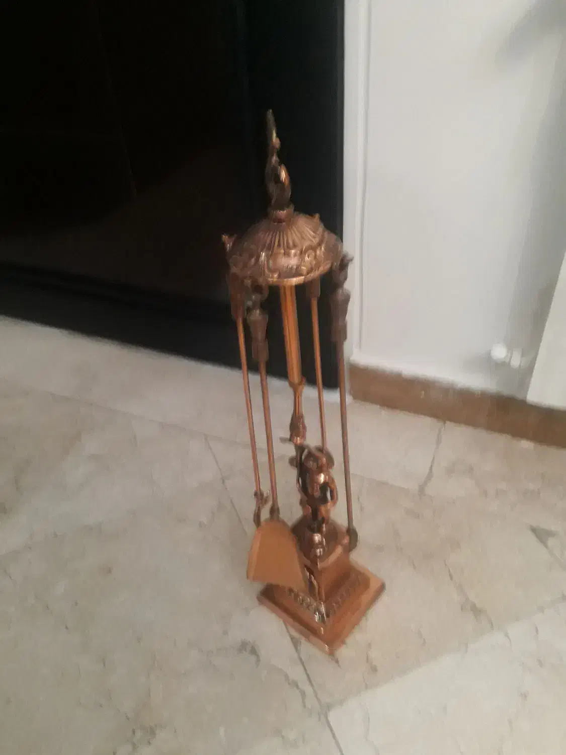 دکور شومینه|کلکسیون اشیاء عتیقه|تهران, شهر زیبا|دیوار