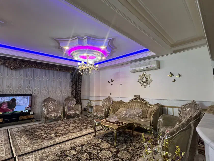 یک باب منزل ویلایی|فروش خانه و ویلا|قم, هفت تیر|دیوار