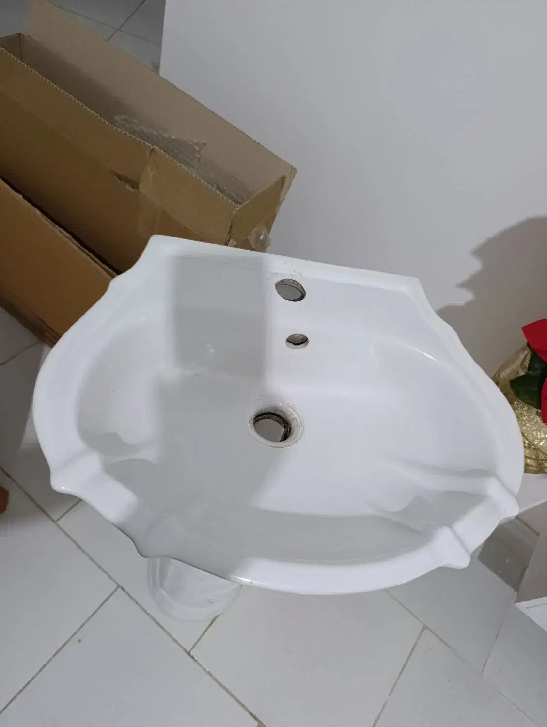 روشویی توس‌سرام درجه یک|لوازم سرویس بهداشتی|مشهد, چهارچشمه|دیوار