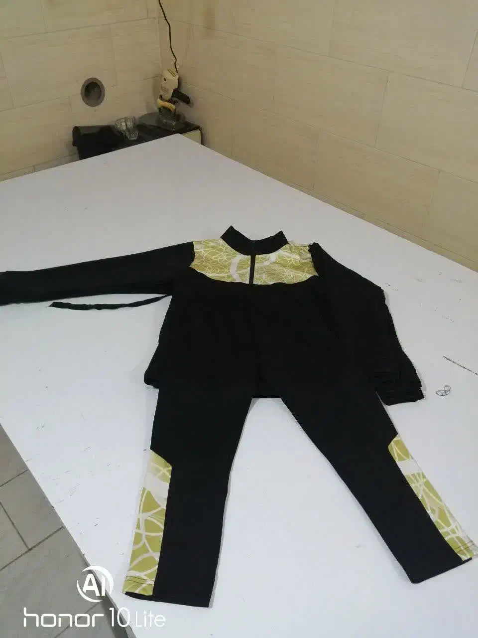 کاپشن و شلوار مردانه و زنانه|لباس|کرمان, |دیوار