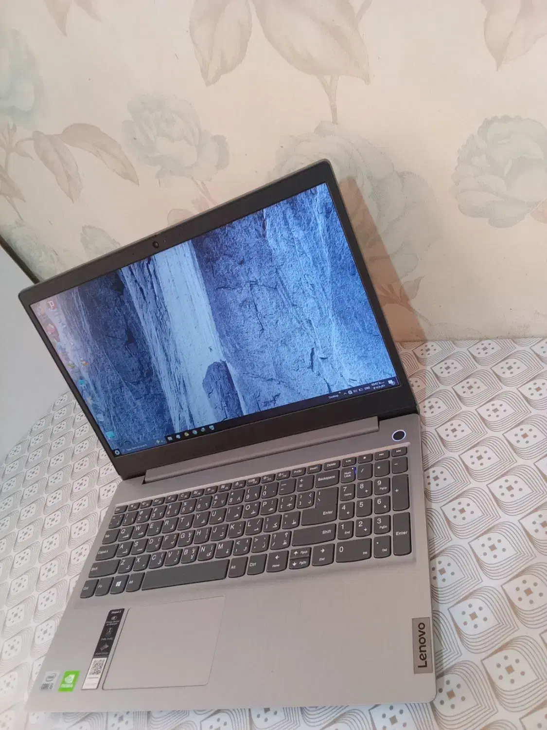 لپتاپ Lenovo|رایانه همراه|هشتگرد, هشتگرد قدیم|دیوار