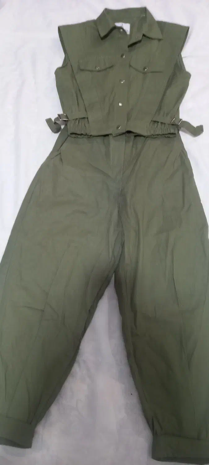 چند دست لباس مجلسی|لباس|آباده, |دیوار