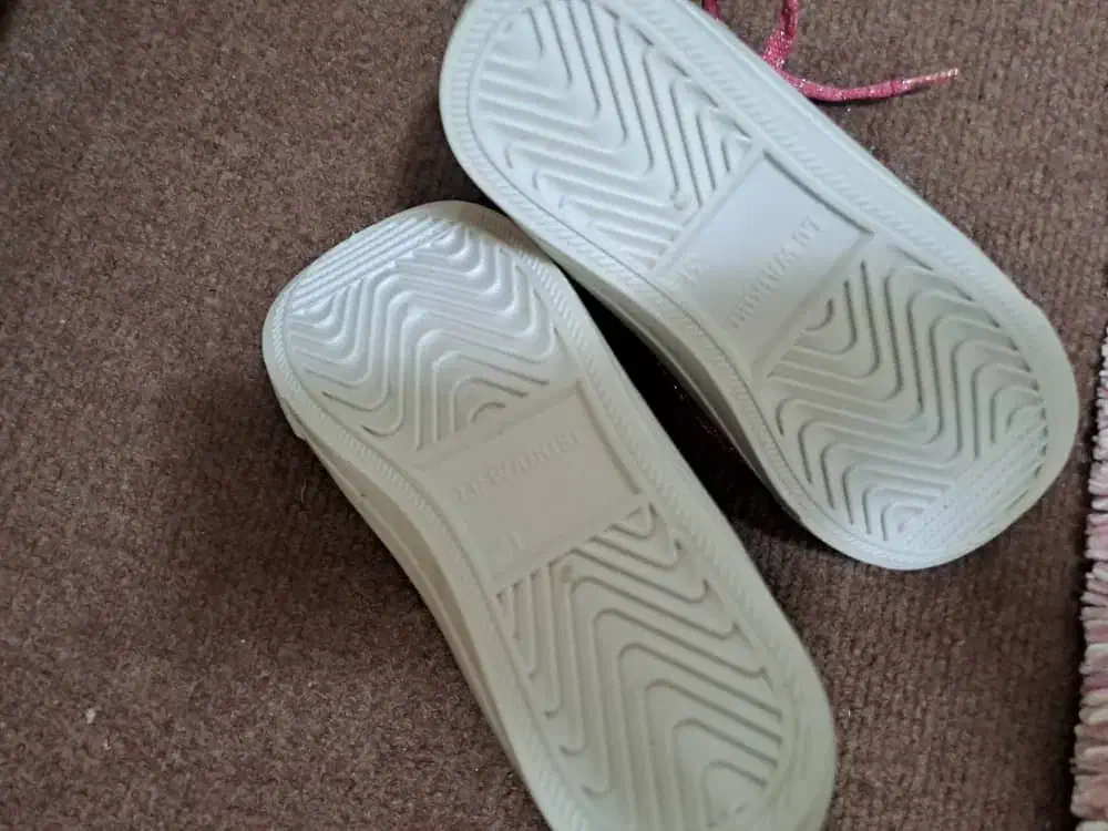 نیم بوت ال سی تک سایز۲۹. ۳۰|کفش و لباس بچه|تهران, تهرانسر مرکزی|دیوار