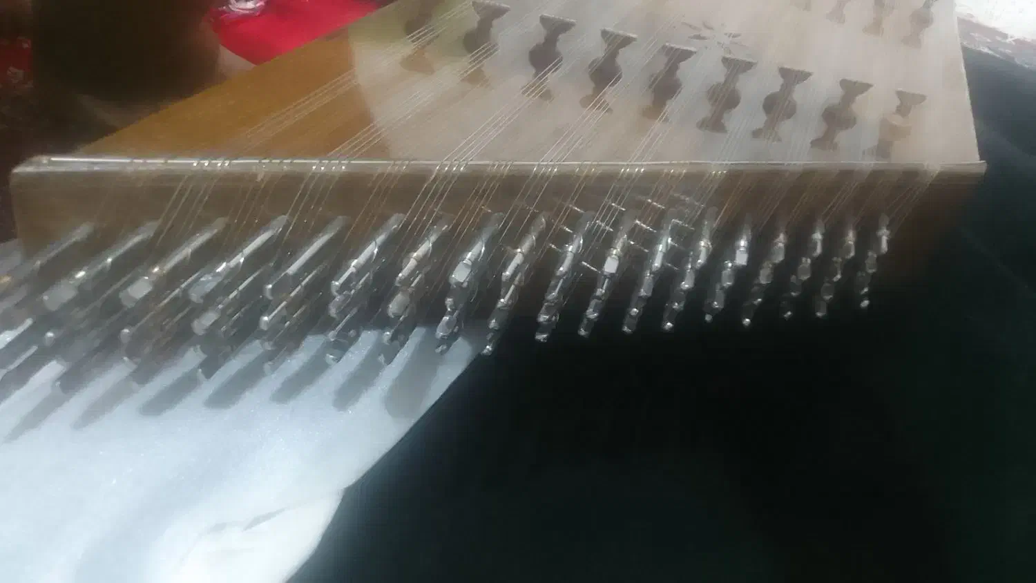 سنتور ۲ مهر وزیری|سازهای سنتی|اردبیل, |دیوار