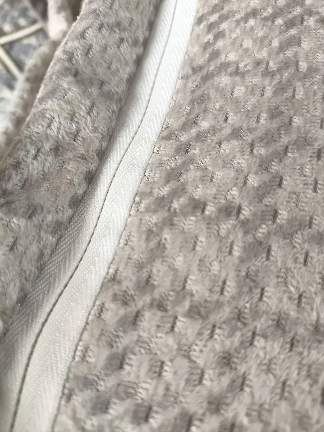 روبالشتی مخمل لینا|رختخواب، بالش، پتو|کوهدشت, |دیوار