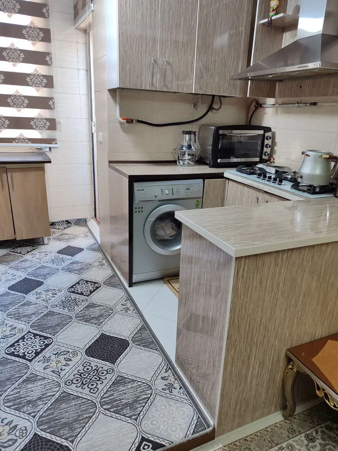 آپارتمان ۶۴ متری منتظری ( مولوی )|فروش آپارتمان|قزوین, |دیوار