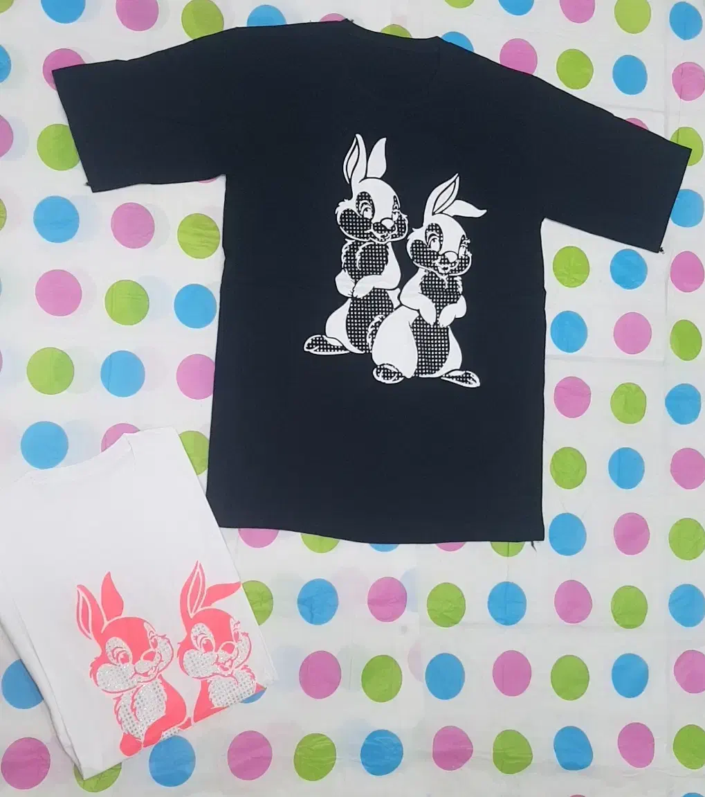 پوشاک نیلماه|لباس|مشهد, طبرسی شمالی|دیوار