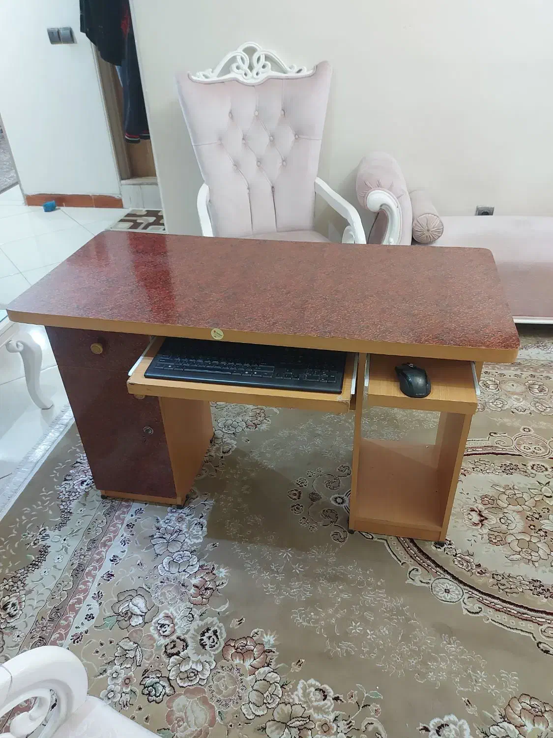 میز کامپیوتر و تحریر|میز تحریر و کامپیوتر|فردیس, نیروگاه برق|دیوار