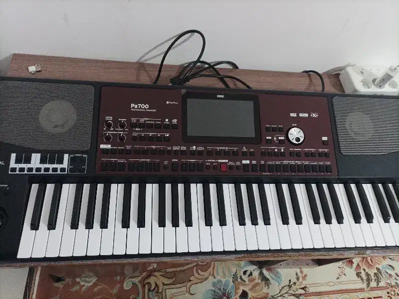 کیبورد . ارگ pa700 اورینتال|پیانو، کیبورد، آکاردئون|قروه, |دیوار
