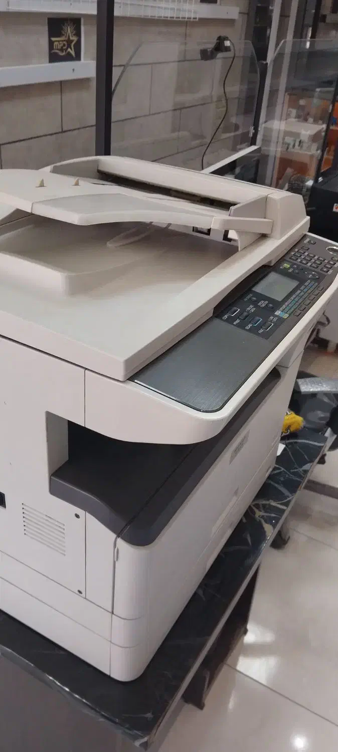 کافی نت|خدمات رایانه‌ای و موبایل|زرقان, |دیوار