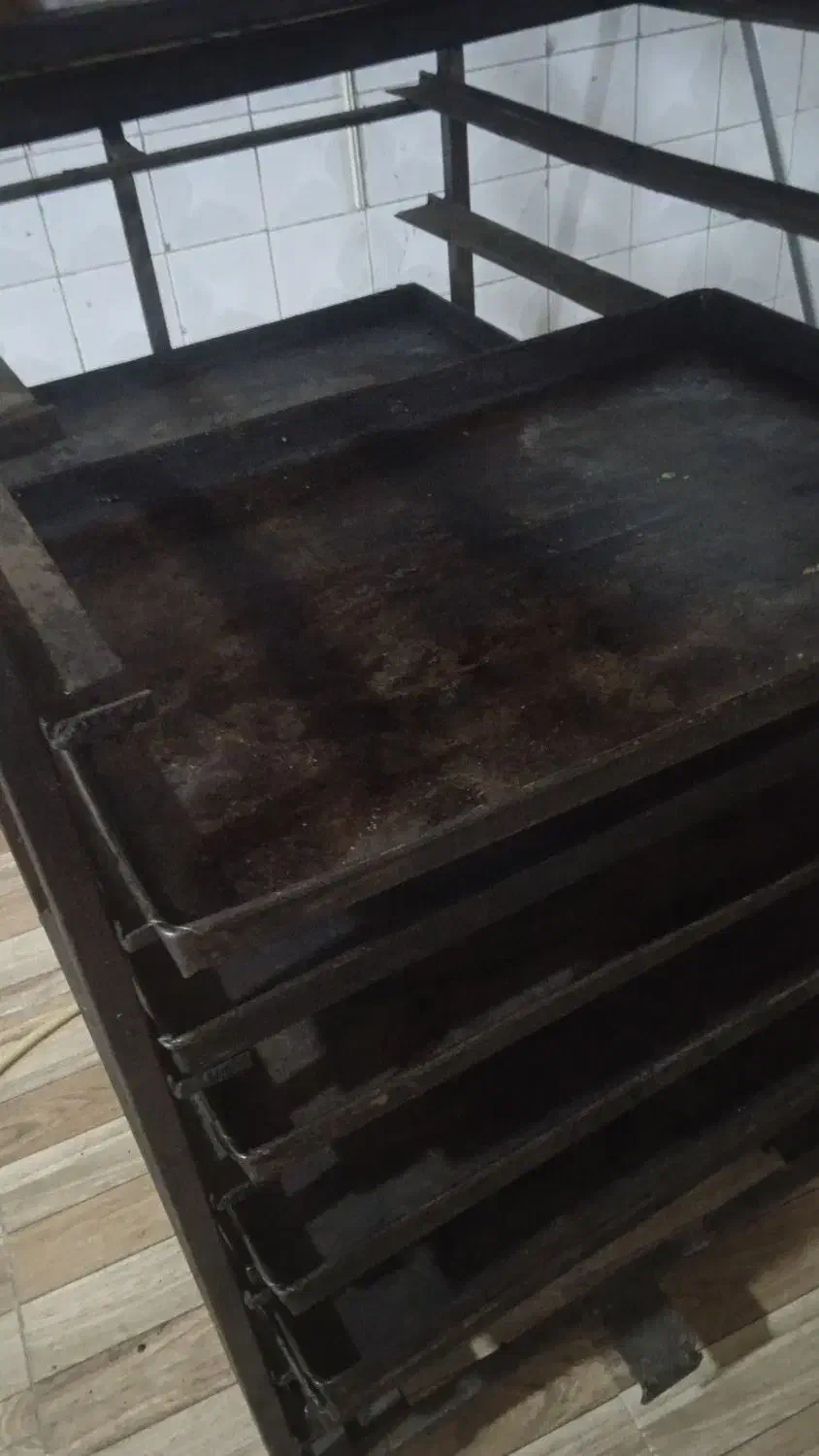 سینی 60*40 قنادی کیک پزی|فروشگاه و مغازه|پارس‌آباد, |دیوار