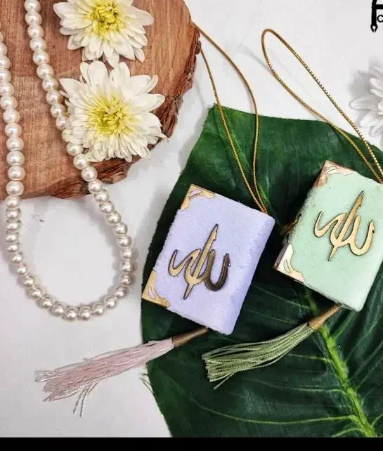 قران رنگی اویز ماشین یا برای کیف|کتاب و مجله مذهبی|جهرم, |دیوار