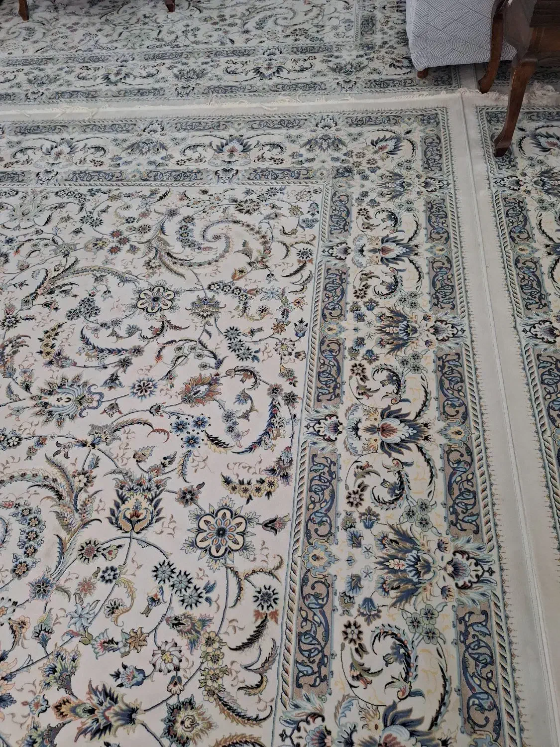 جفت 12 متری فرش مشهد 1200 شانه|فرش|کاشمر, |دیوار