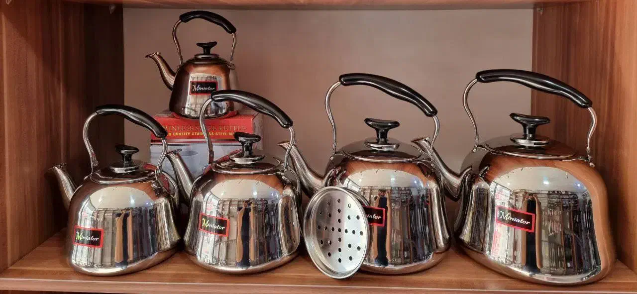 بندرخت یونیک|بندرخت و رخت‌آویز|قائن, |دیوار