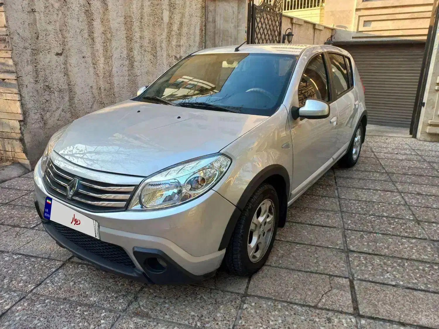 ساندرو اتومات مدل ۹۷|خودرو سواری و وانت|تهران, سازمان آب|دیوار