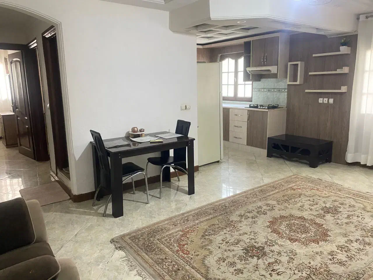 همخونه فقط خانم|اجارهٔ آپارتمان|کیش, |دیوار