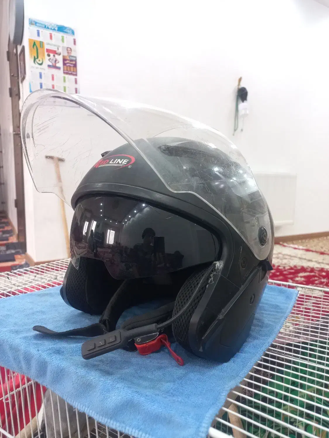 فروش فوری کلاه کاسکت بلوتوثی|قطعات یدکی و لوازم جانبی|گالیکش, |دیوار