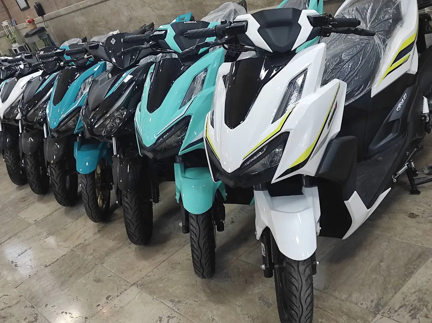 طرح ایروکس صفر ۱۴۰۴ زیر قیمت|موتورسیکلت|اصفهان, سرچشمه|دیوار