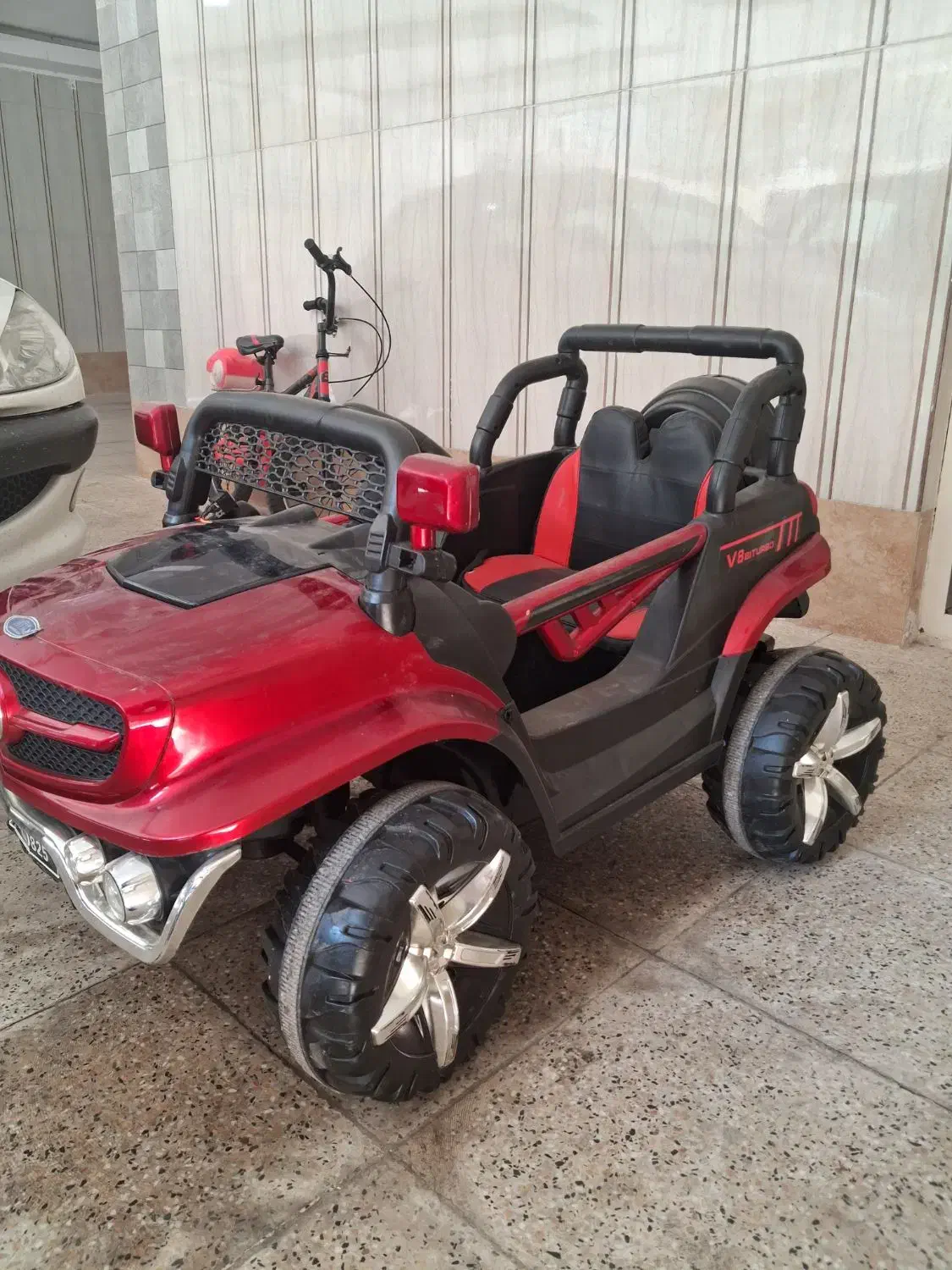 ماشین شارژی|اسباب‌بازی بچه|قزوین, |دیوار