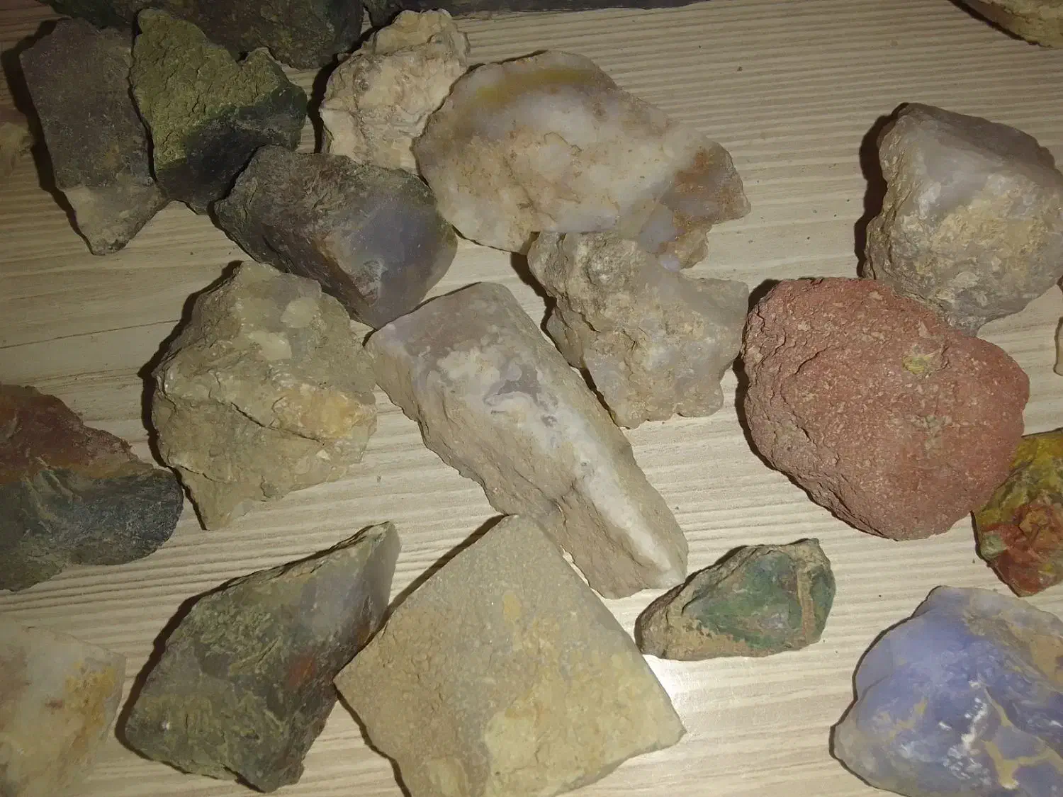 سنگ جواهرات|کلکسیون اشیاء عتیقه|نیمبلوک, |دیوار