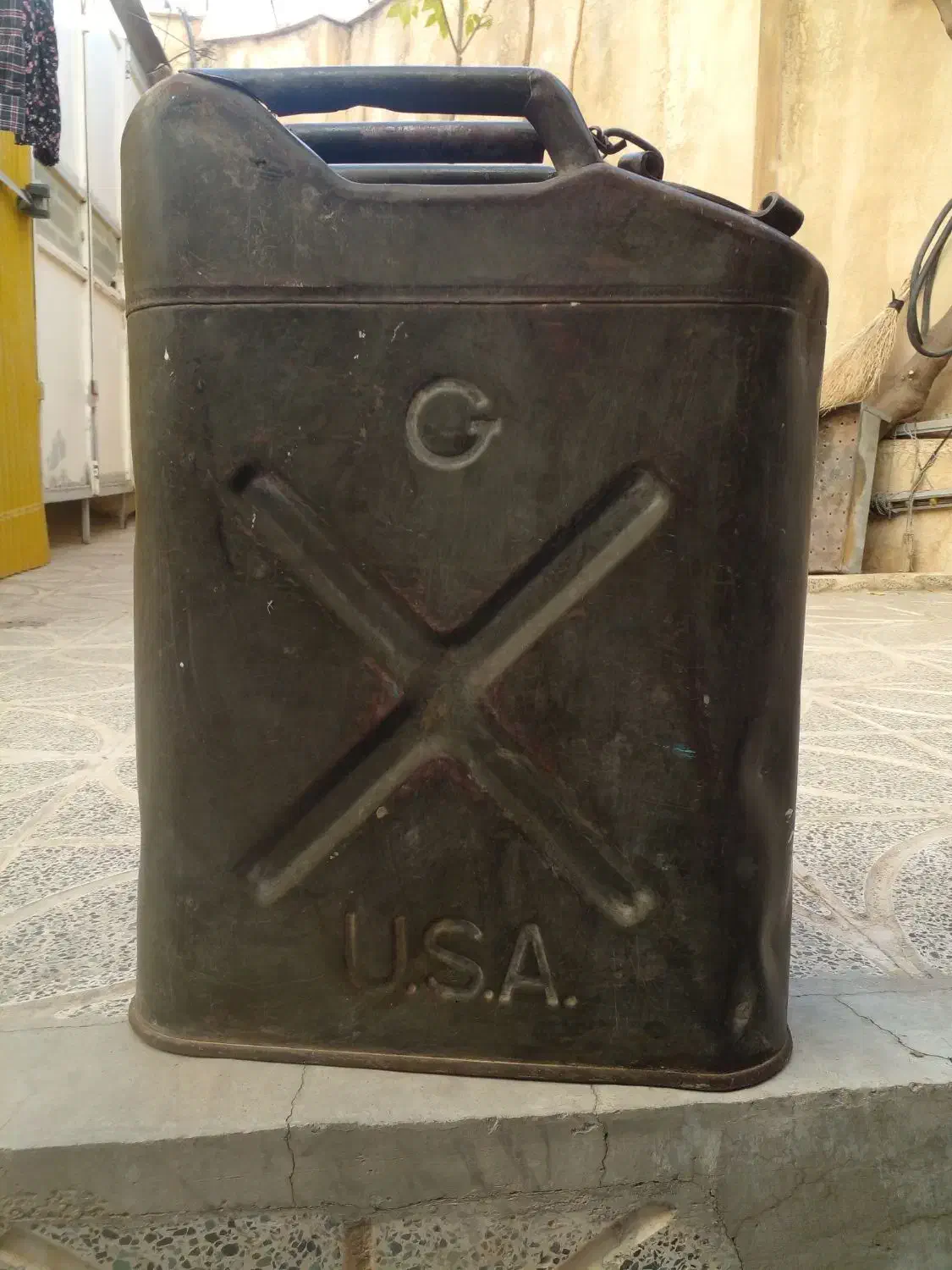 گالن|ظروف نگهدارنده، پلاستیکی، یک‌بارمصرف|سنندج, |دیوار