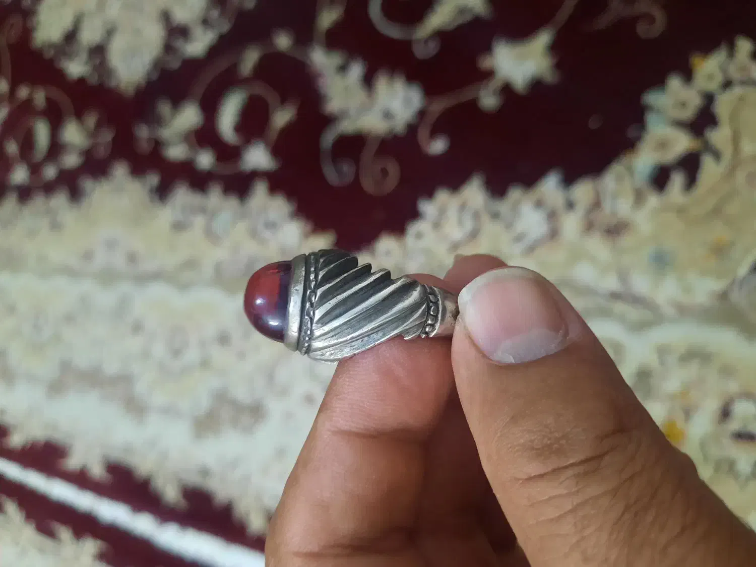 انگشتر نقره  نگین یاقوت شمش کهنه|جواهرات|قم, انسجام|دیوار