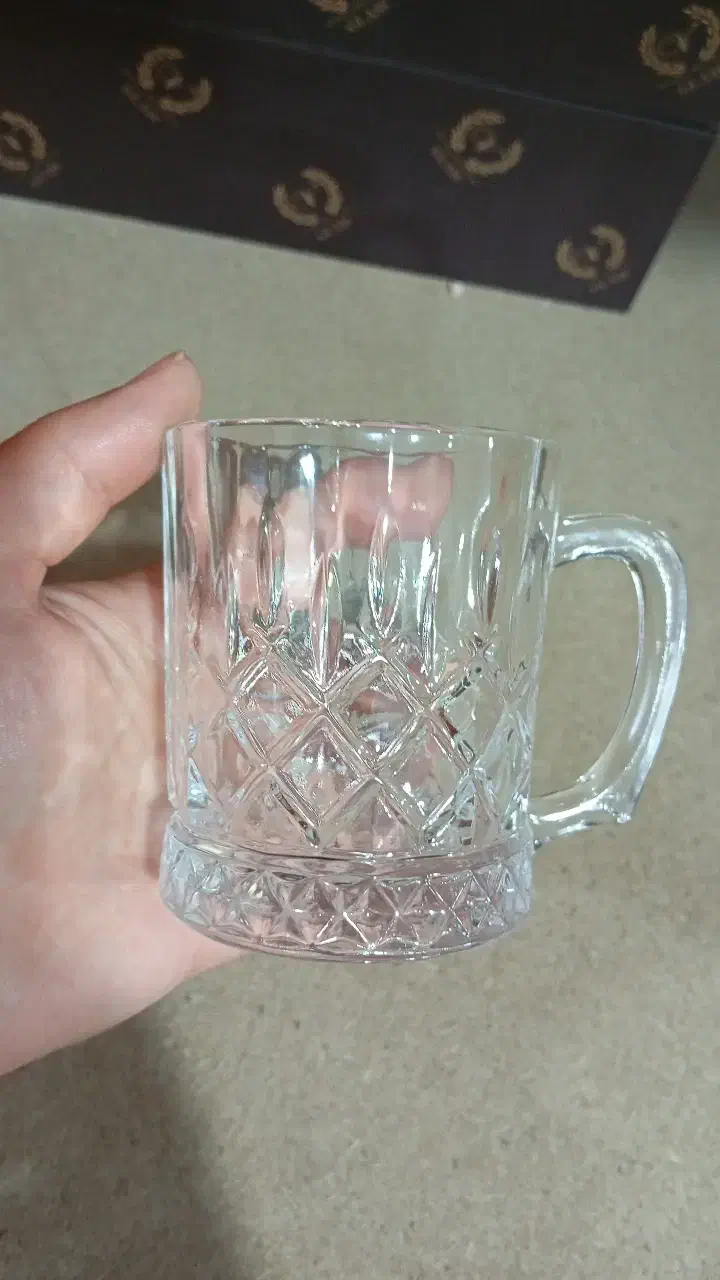 لیوان چای‌خوری ایرانی  مقاوم، خوش‌دست|ظروف سرو و پذیرایی|گنبد کاووس, |دیوار