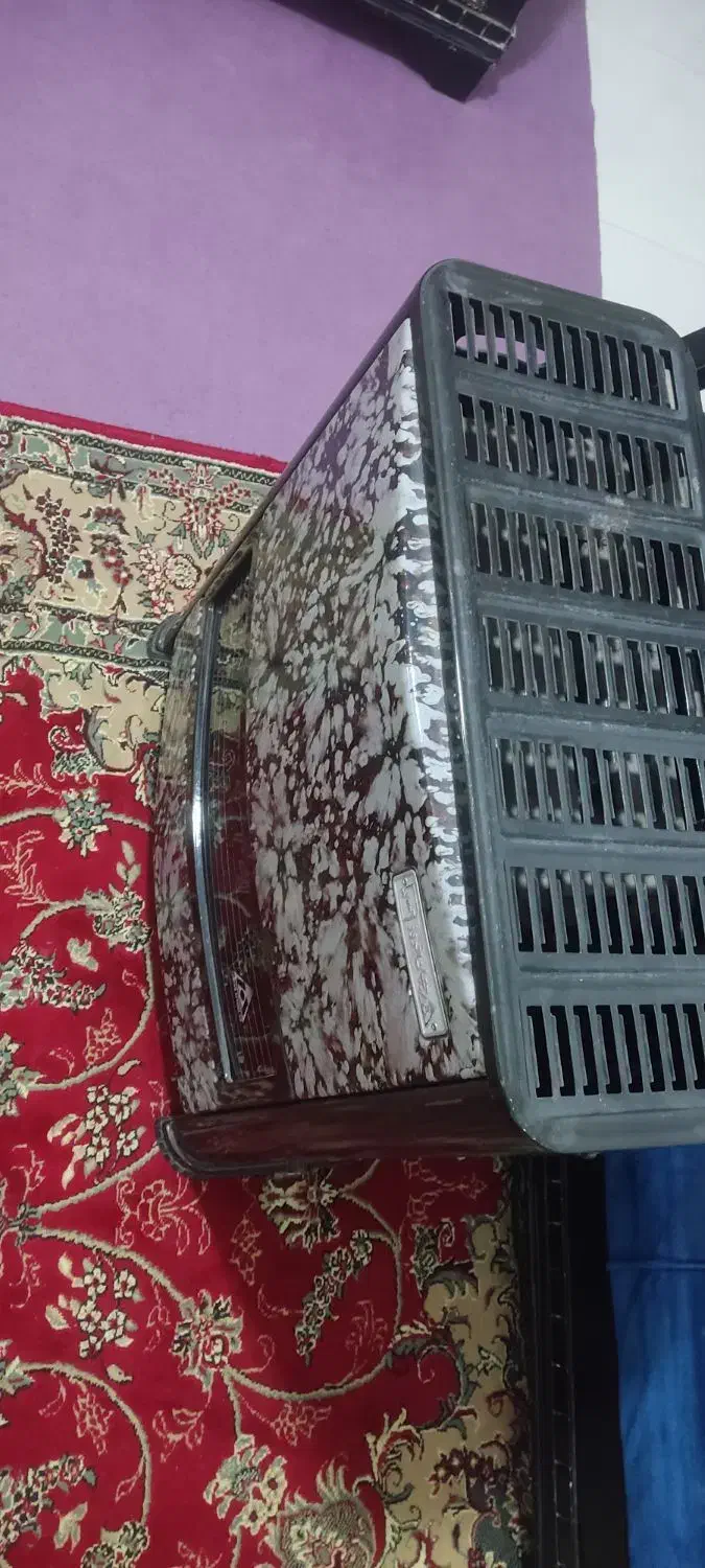 دو عدد بخاری گازی معمولی ویک عدد شومینه|بخاری، هیتر، شومینه|تبریز, |دیوار