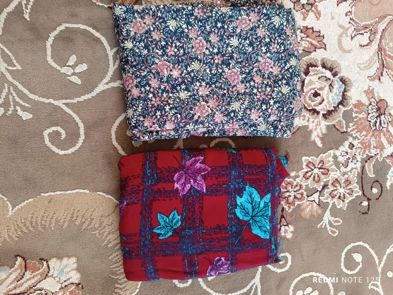 پارچه|لوازم خیاطی و بافتنی|فولادشهر, مسکن مهر فولادشهر|دیوار