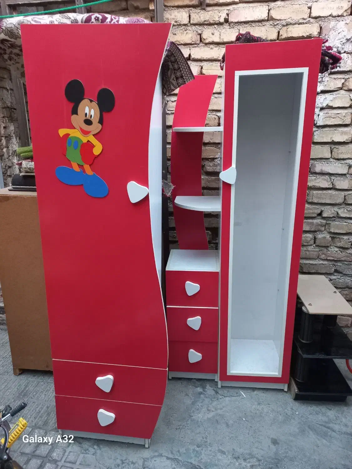 کمد بچه وبزرگ سال رنگ قرمز قشنگ|جاکفشی، کمد، دراور|ورامین, ورامین|دیوار