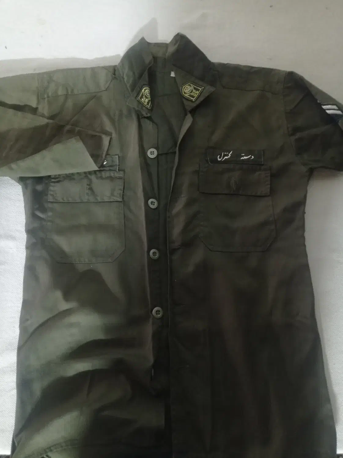 لباس سربازی|لباس|اصفهان, پروین|دیوار