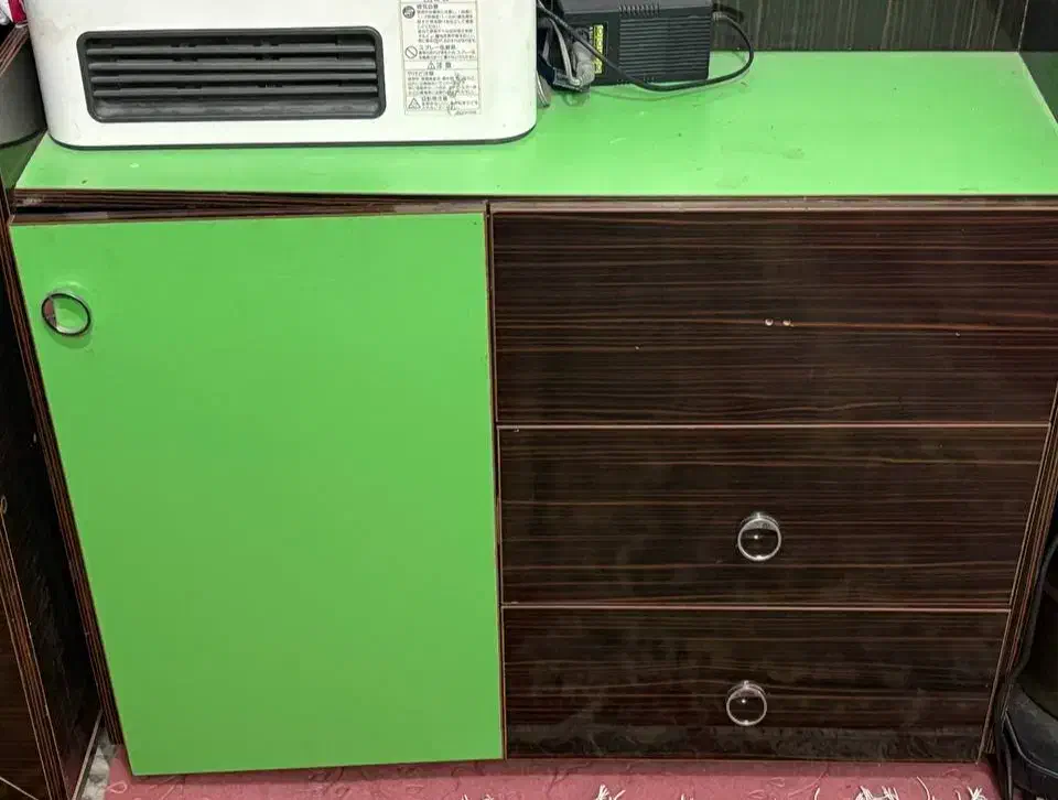 تخت دو طبقه همراه با کمدلباس و فایل|تخت و سرویس خواب|زاهدان, |دیوار