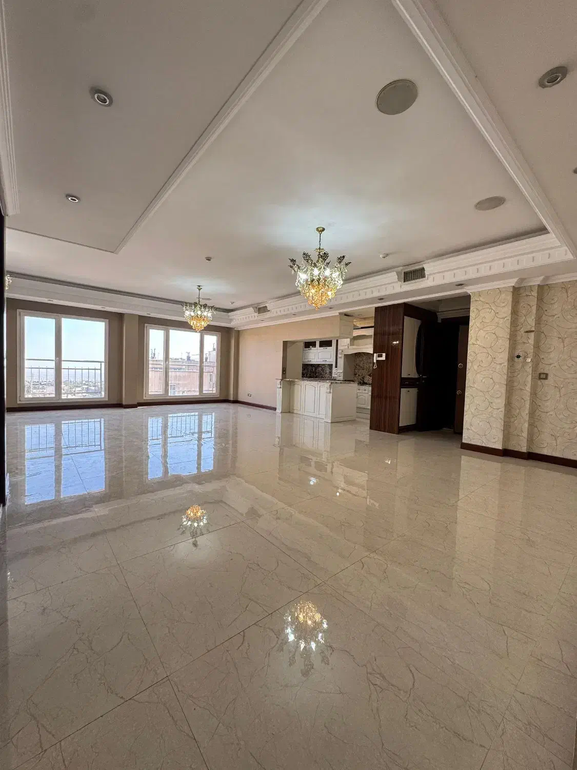 ۱۶۰ متر - شهرک غرب - مشاعات دار - ویو دار - ۱۰ساله|فروش آپارتمان|تهران, شهرک غرب|دیوار