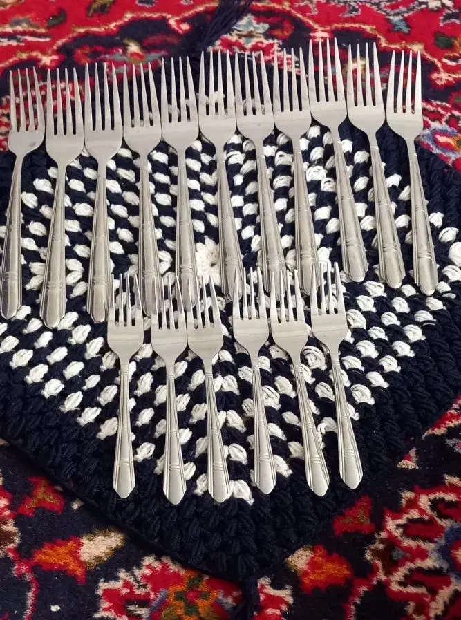 چنگال .قاشق چای خوری|ظروف سرو و پذیرایی|بهارستان, |دیوار