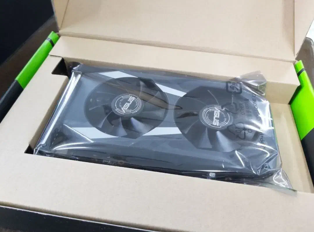 کارت گرافیک rtx 3050   6 gig  فقط آنباکس شده|قطعات و لوازم جانبی رایانه|کاشمر, |دیوار