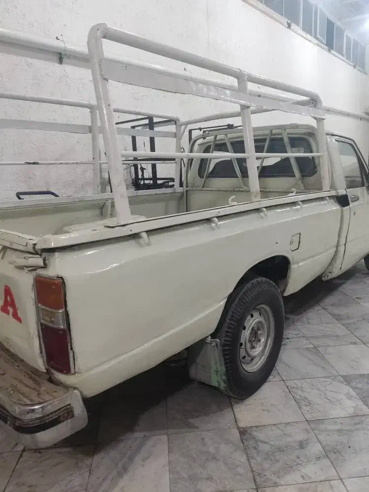 تویوتا۸۳پنج قلاب|خودرو سواری و وانت|زابل, |دیوار