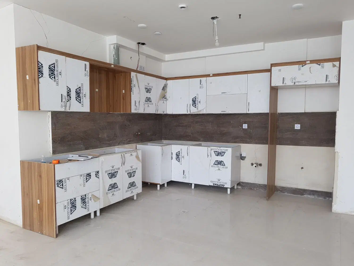 کابینت هایگلس نو|مصالح و تجهیزات ساختمان|مشهد, جاهد شهر|دیوار