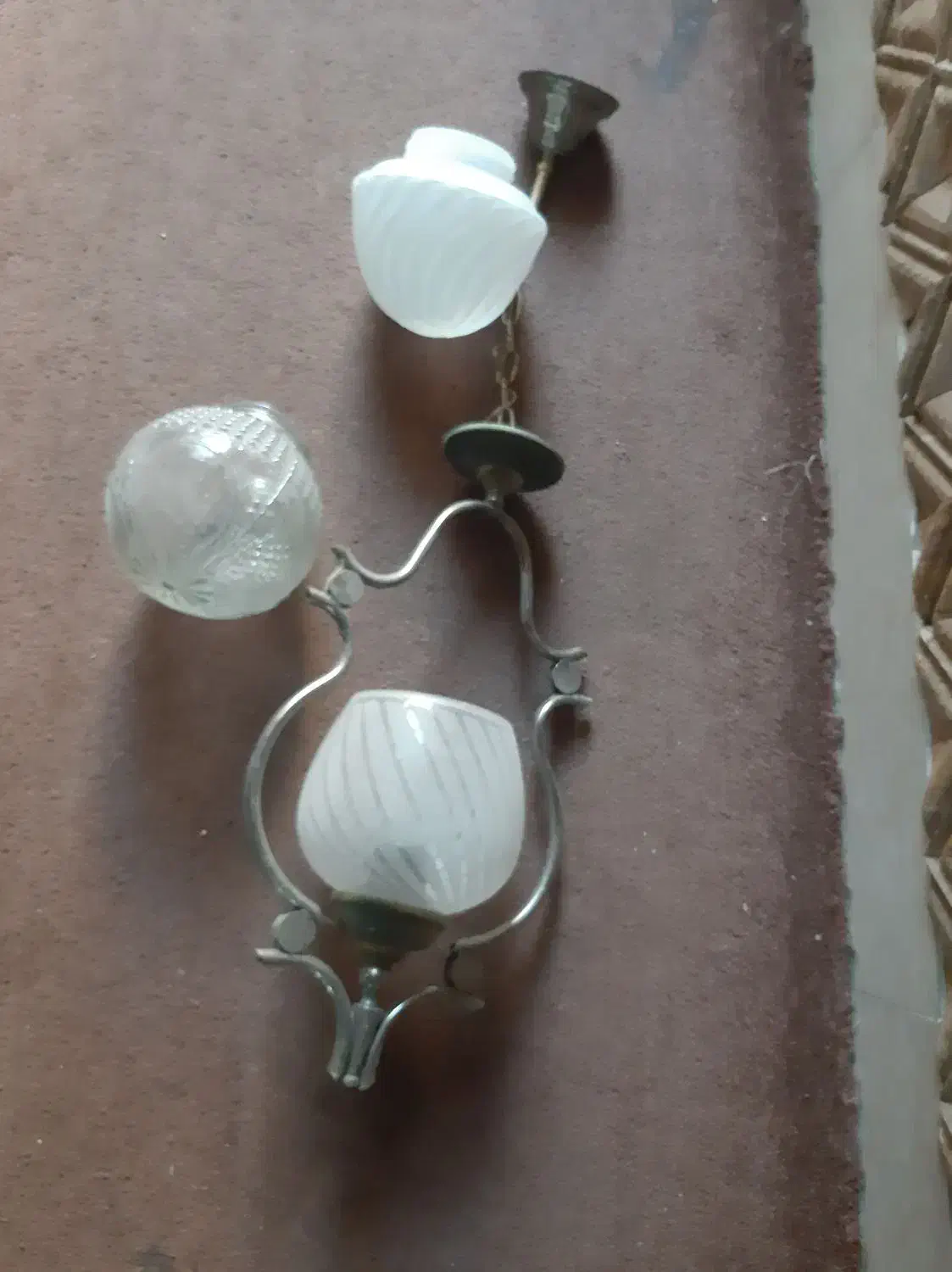 لوستر سقفی تک شعله|لوستر و چراغ آویز|اهواز, زندوکیلی|دیوار