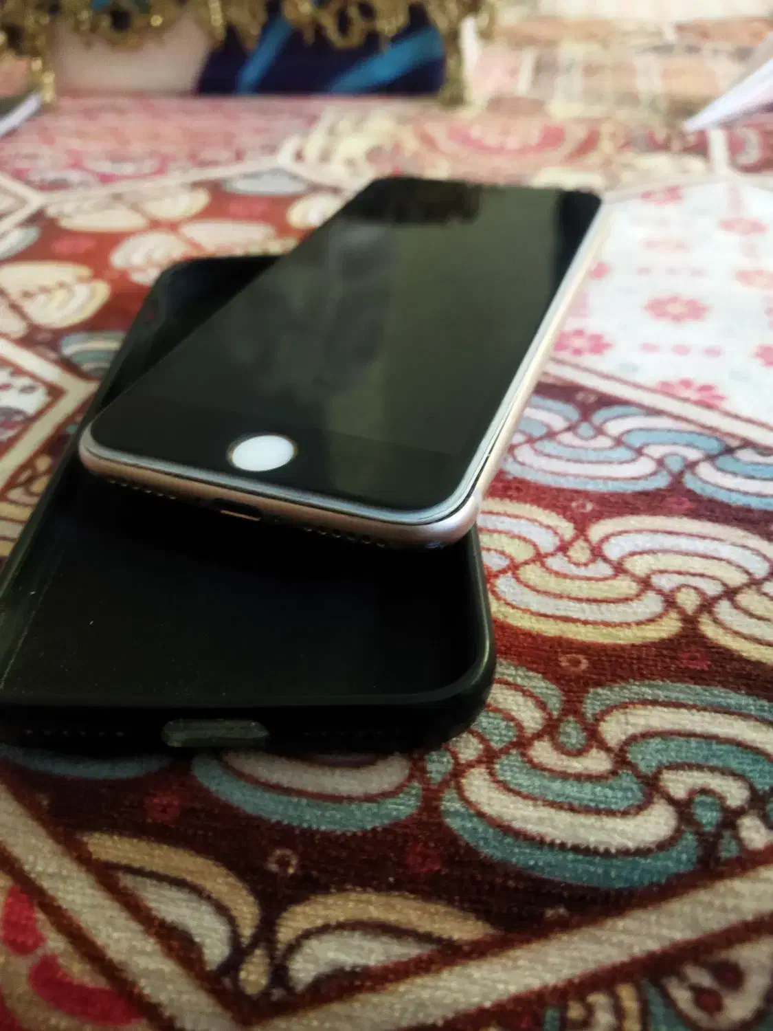 iphone 8 و 6s plus|موبایل|قم, بنیاد|دیوار