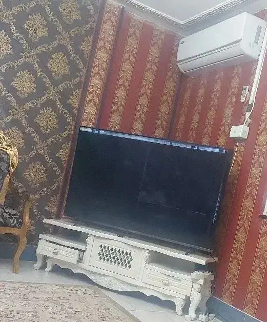 ال ای دی ۶۵ دوو پنل شکسته|تلویزیون و پروژکتور|فردیس, شهرک هفده شهریور|دیوار